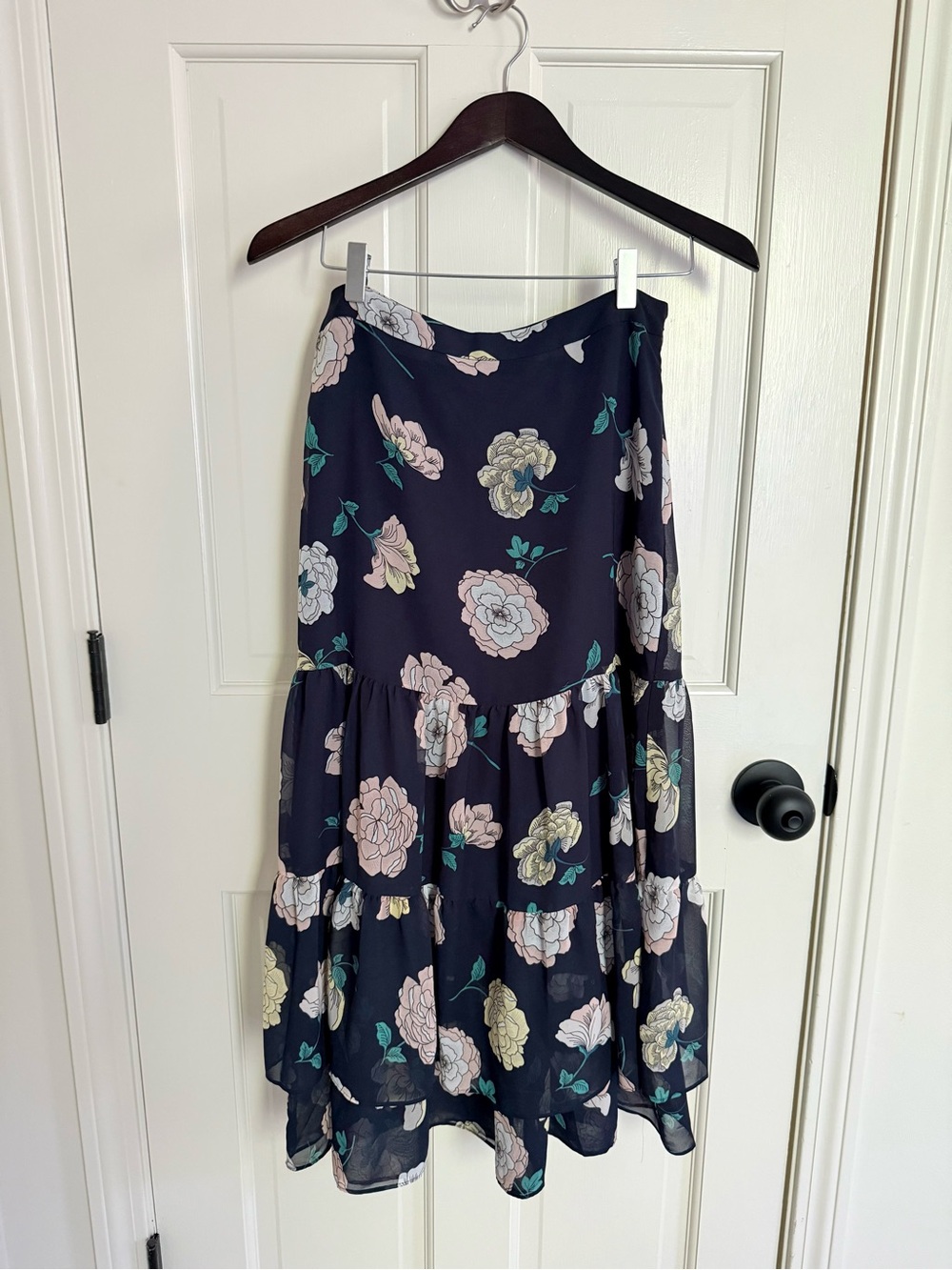Loft Floral Tiered Midi Skirt